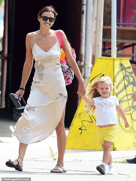 Irina Shayk  in TTSWTRS dress