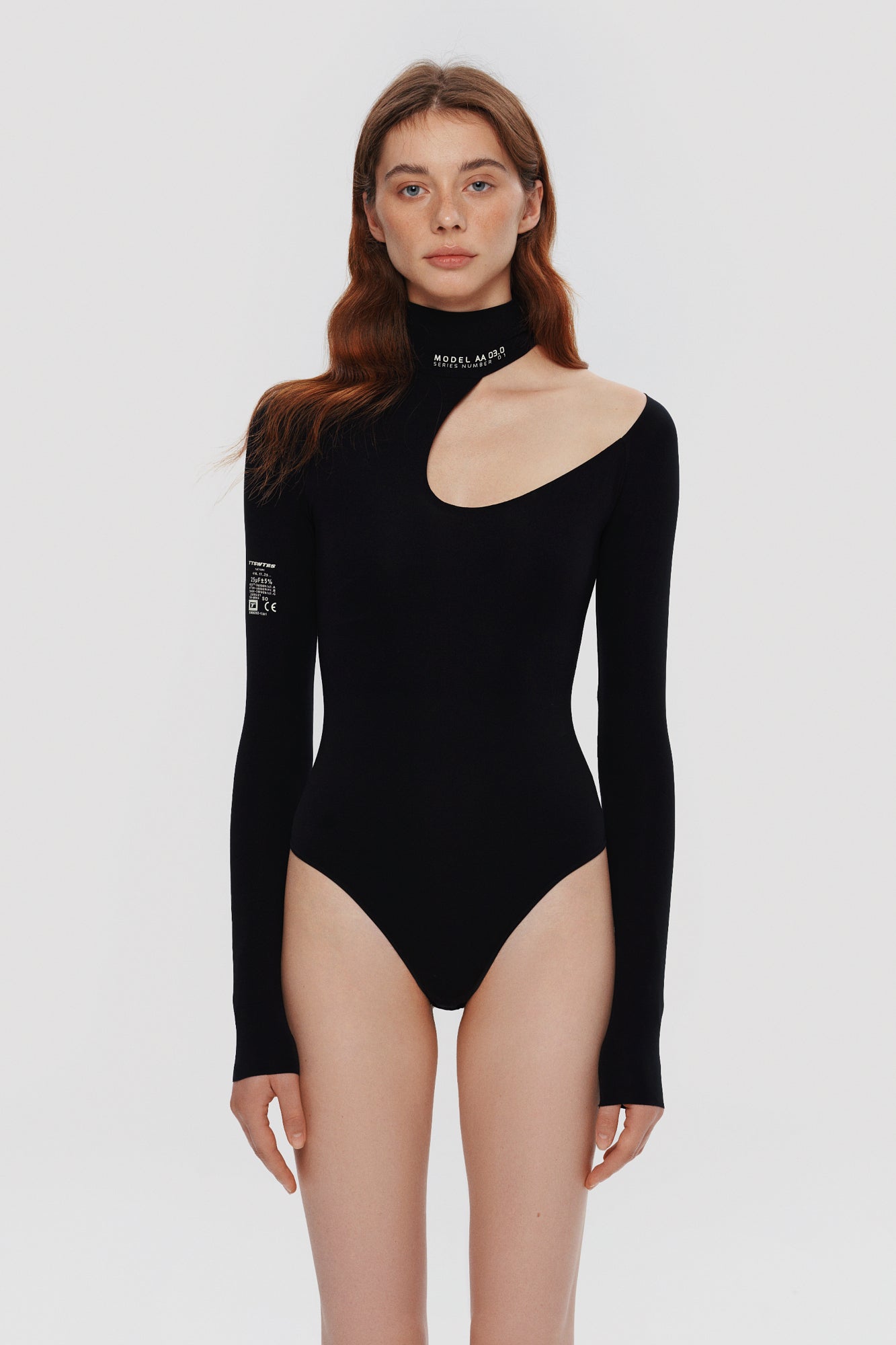 Bodysuit with a hole on the shoulder