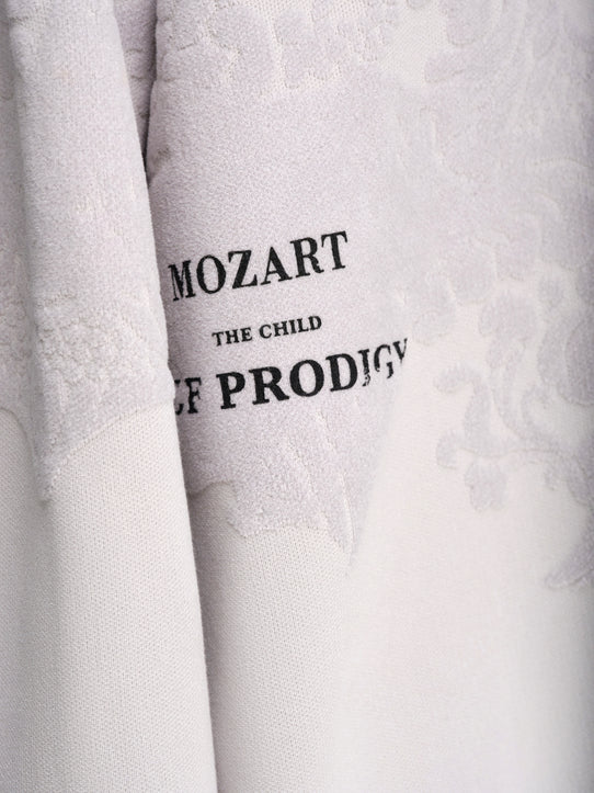 Sweater Mozart