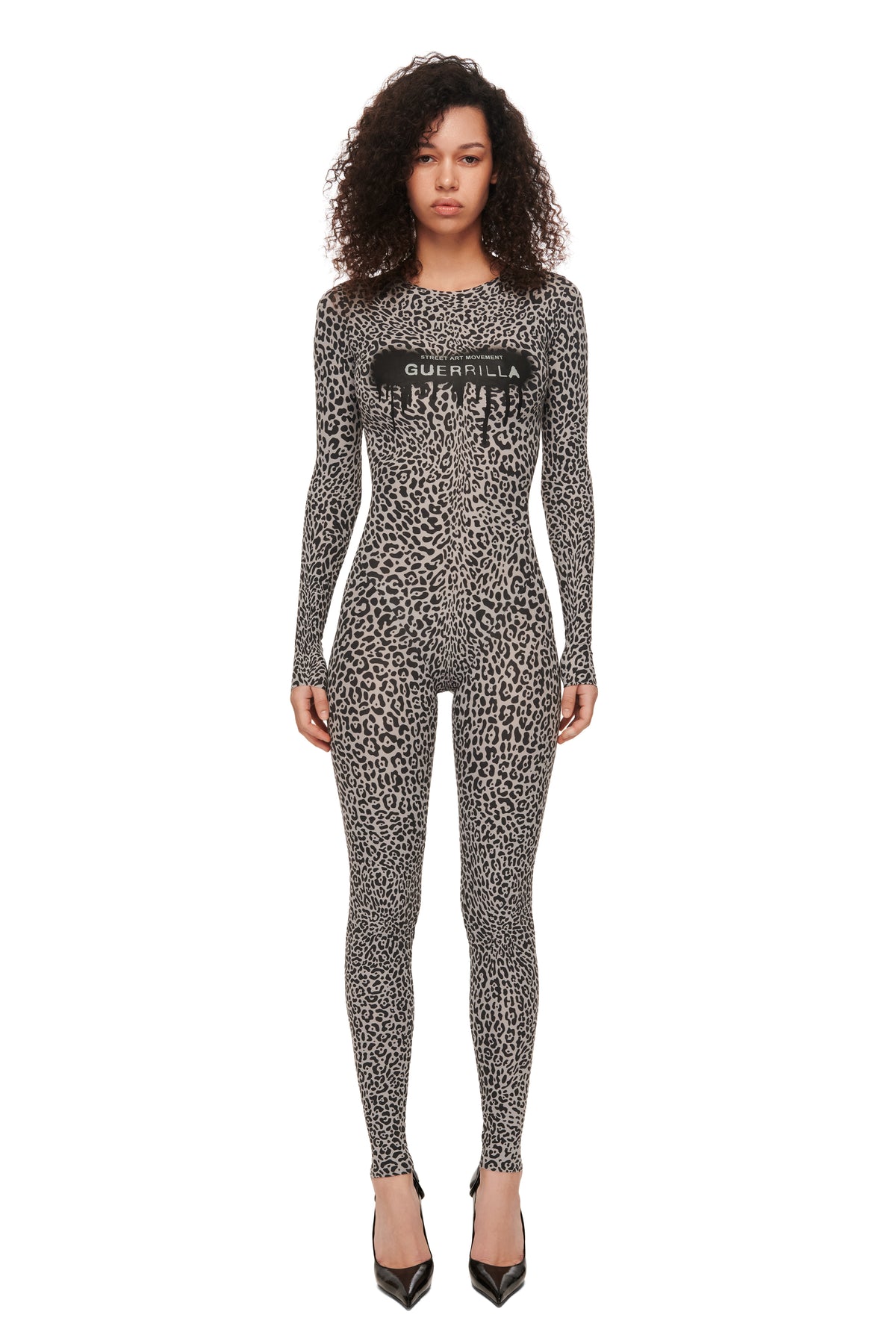 Night Life Leo Overall