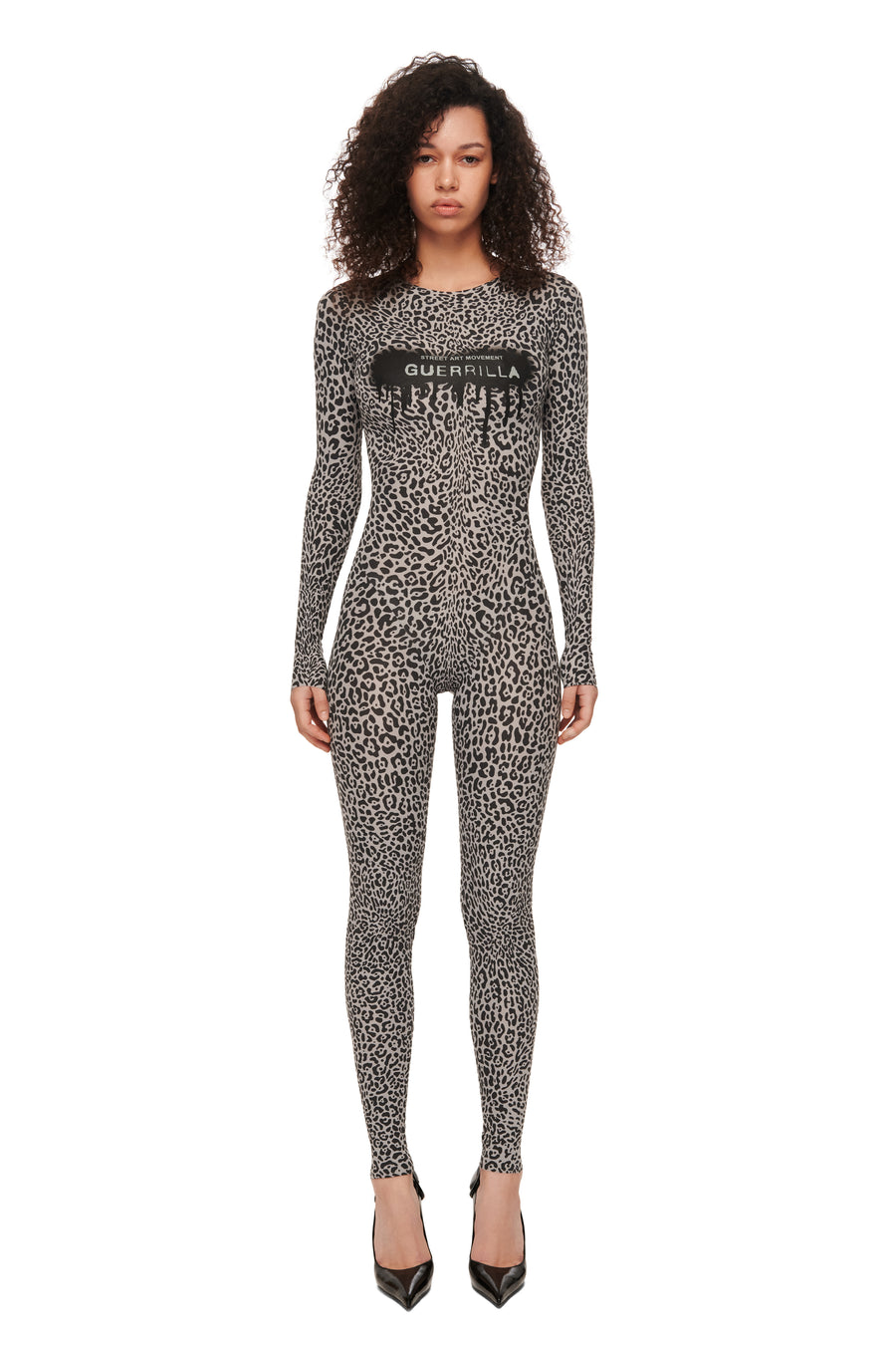 Night Life Leo Overall